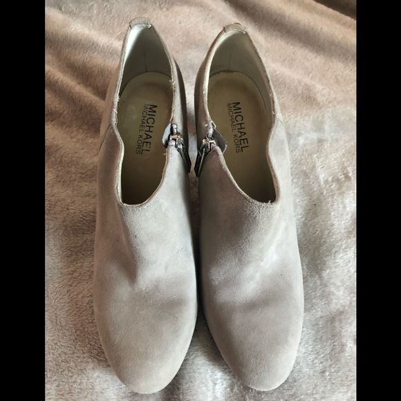 Michael Kors Booties - Picture 3 of 5